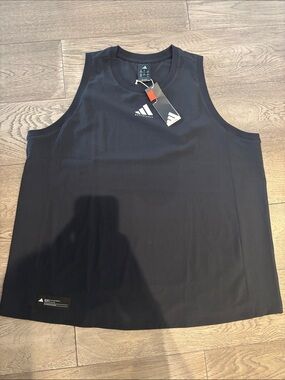 adidas ladies Black Athletic Tank Top with Logo size XL NWT